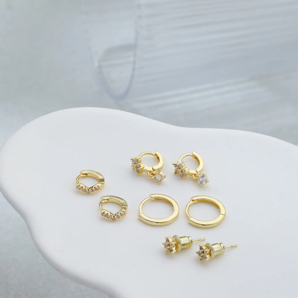 Gosfry Flower Dangle Huggie Earrings Set