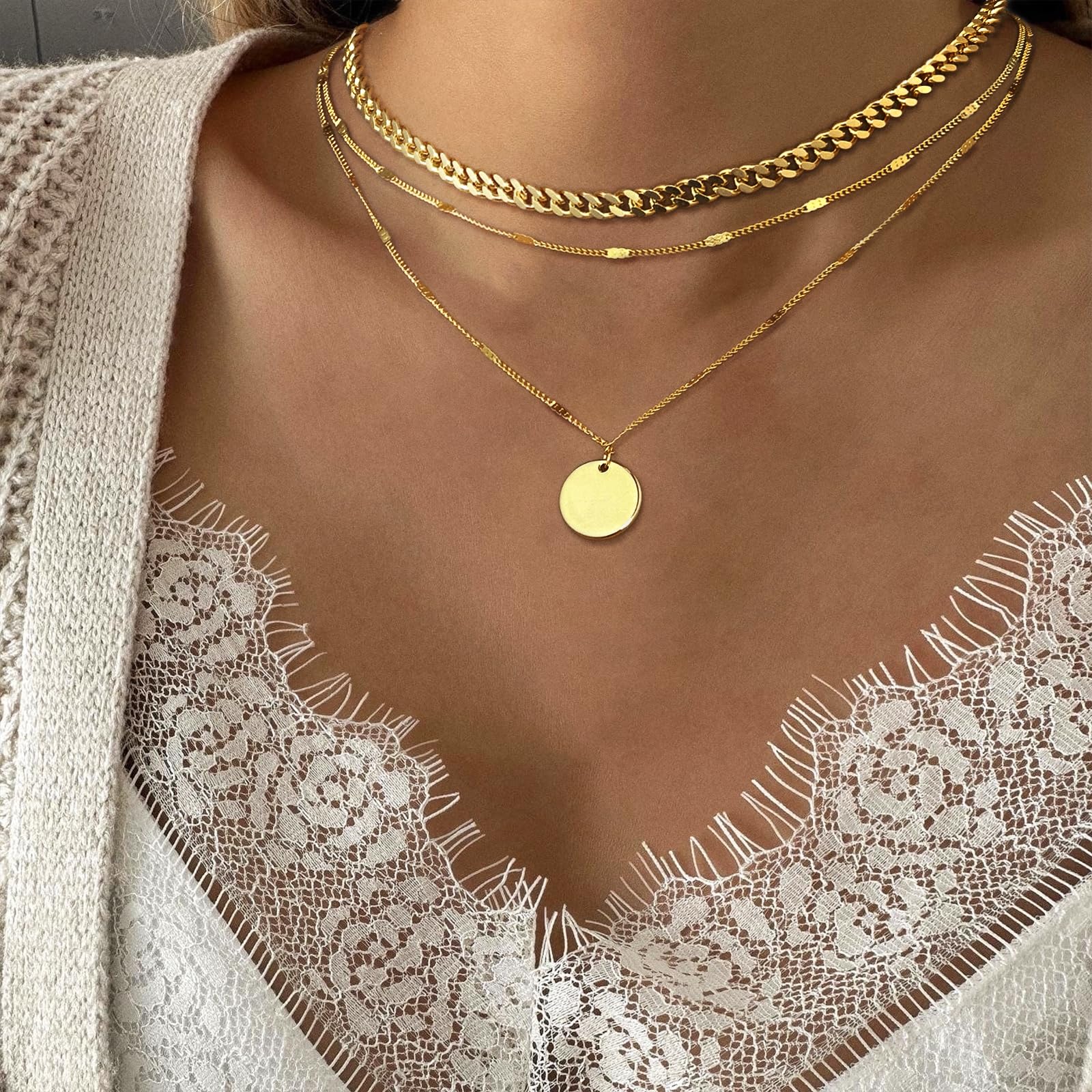 Gosfry Layered Pendant Necklaces
