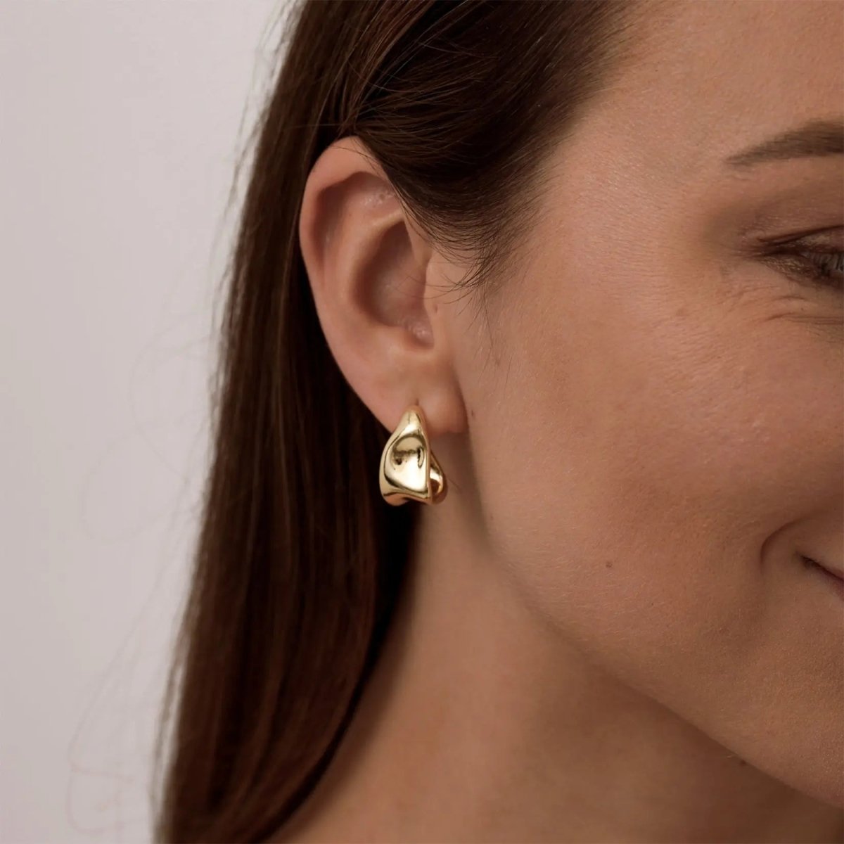 Gosfry Chunky Silver Geometric Stud Earrings - GOSFRY