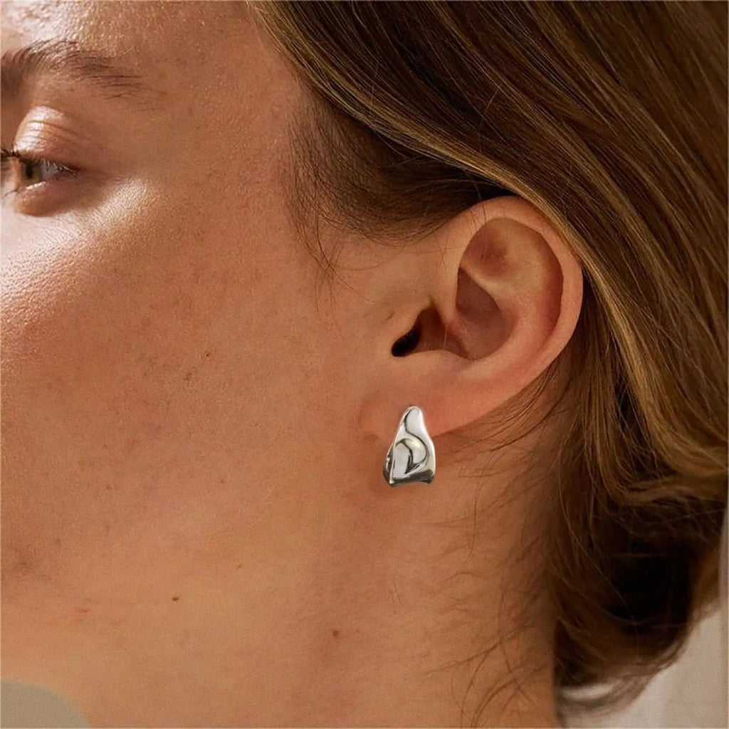 Gosfry Chunky Silver Geometric Stud Earrings - GOSFRY