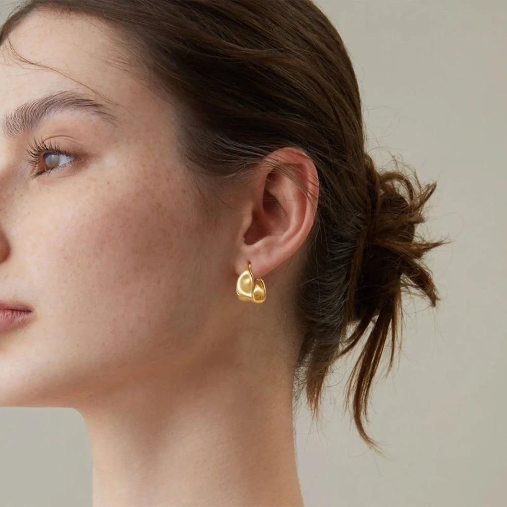 Gosfry Chunky Silver Geometric Stud Earrings - GOSFRY