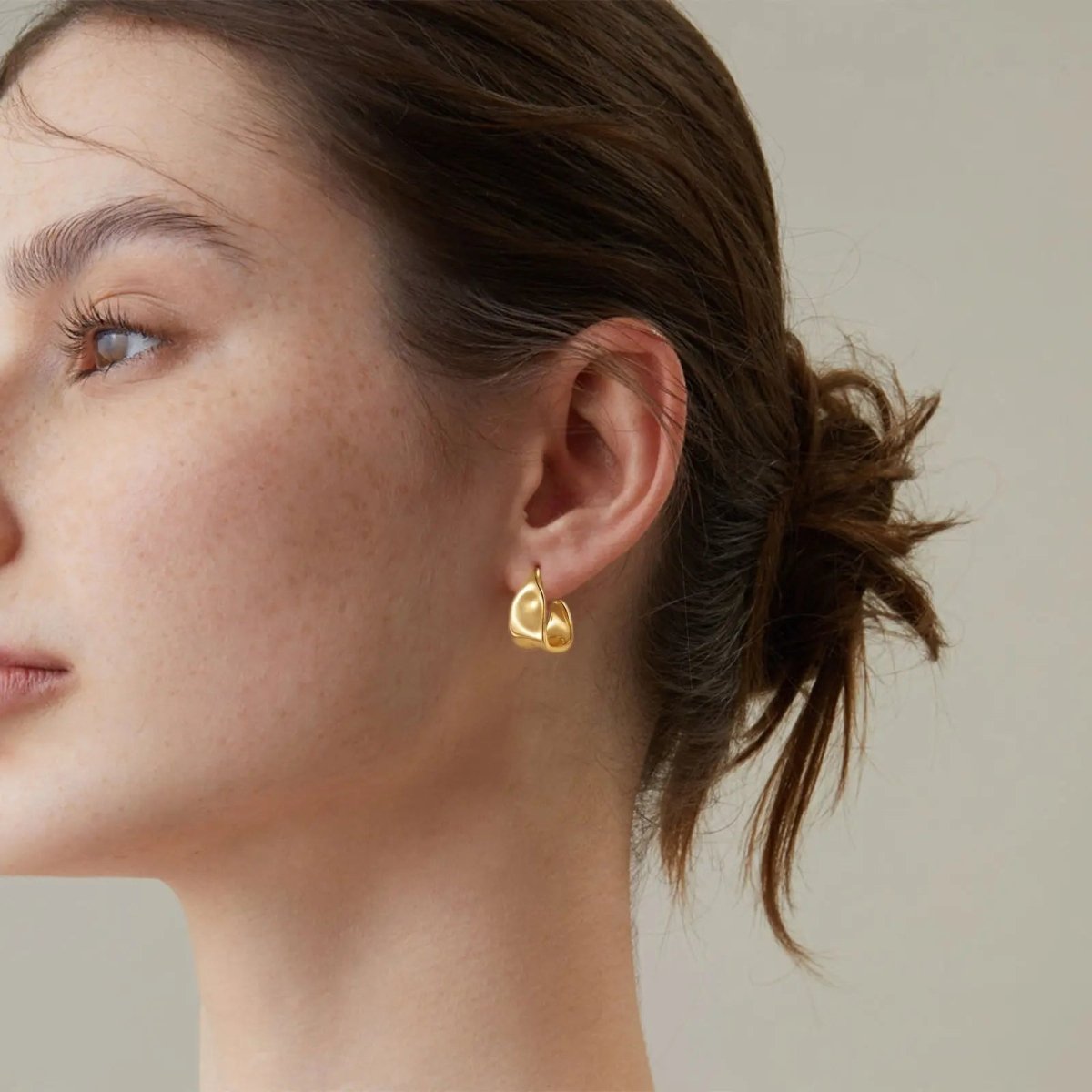 Gosfry Chunky Silver Geometric Stud Earrings - GOSFRY