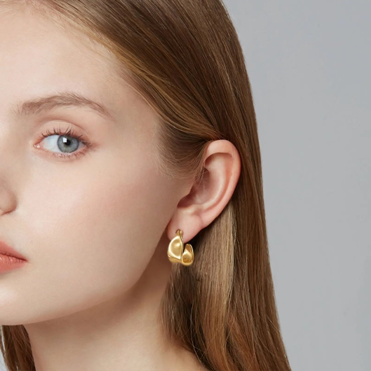 Gosfry Chunky Silver Geometric Stud Earrings - GOSFRY