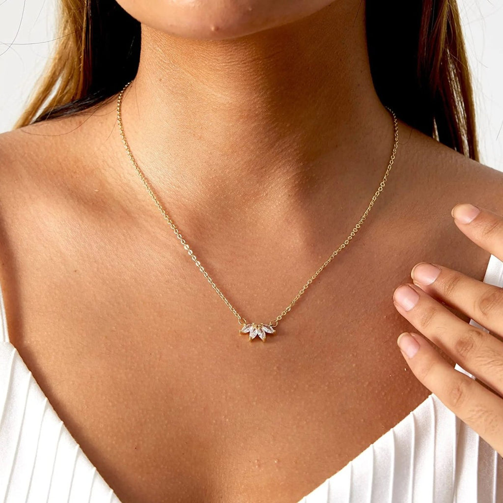 Gosfry Diamond Leaf Flower Necklaces - GOSFRY