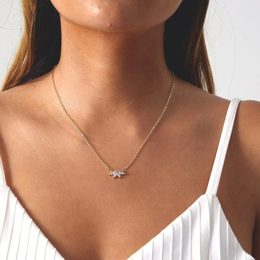 Gosfry Diamond Leaf Flower Necklaces - GOSFRY