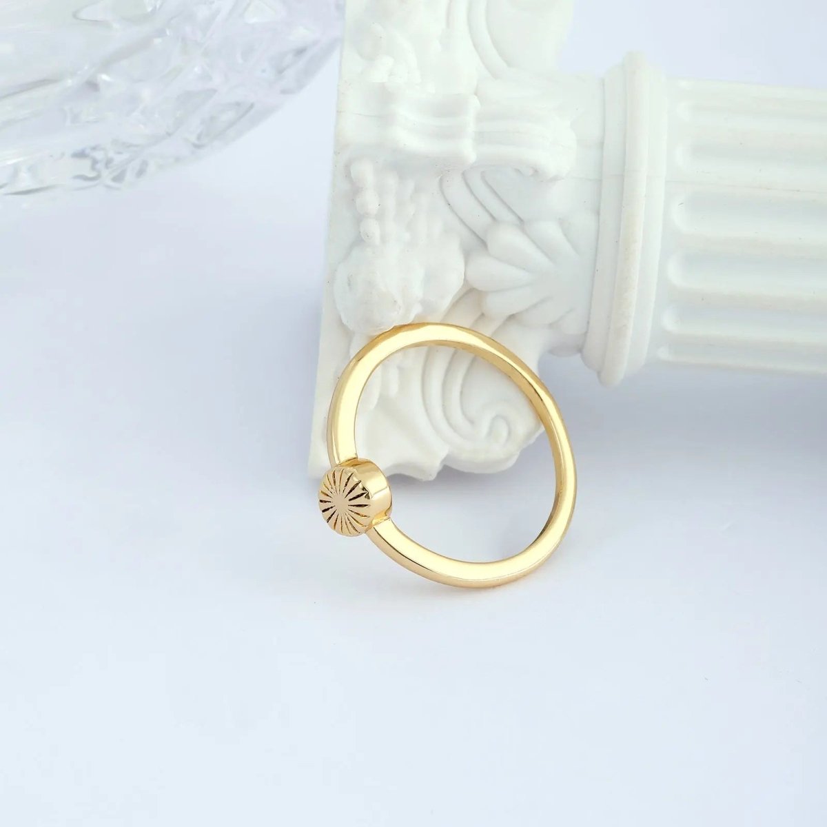Gosfry Gold Flower Signet Rings Sizes 6 - 9 - GOSFRY