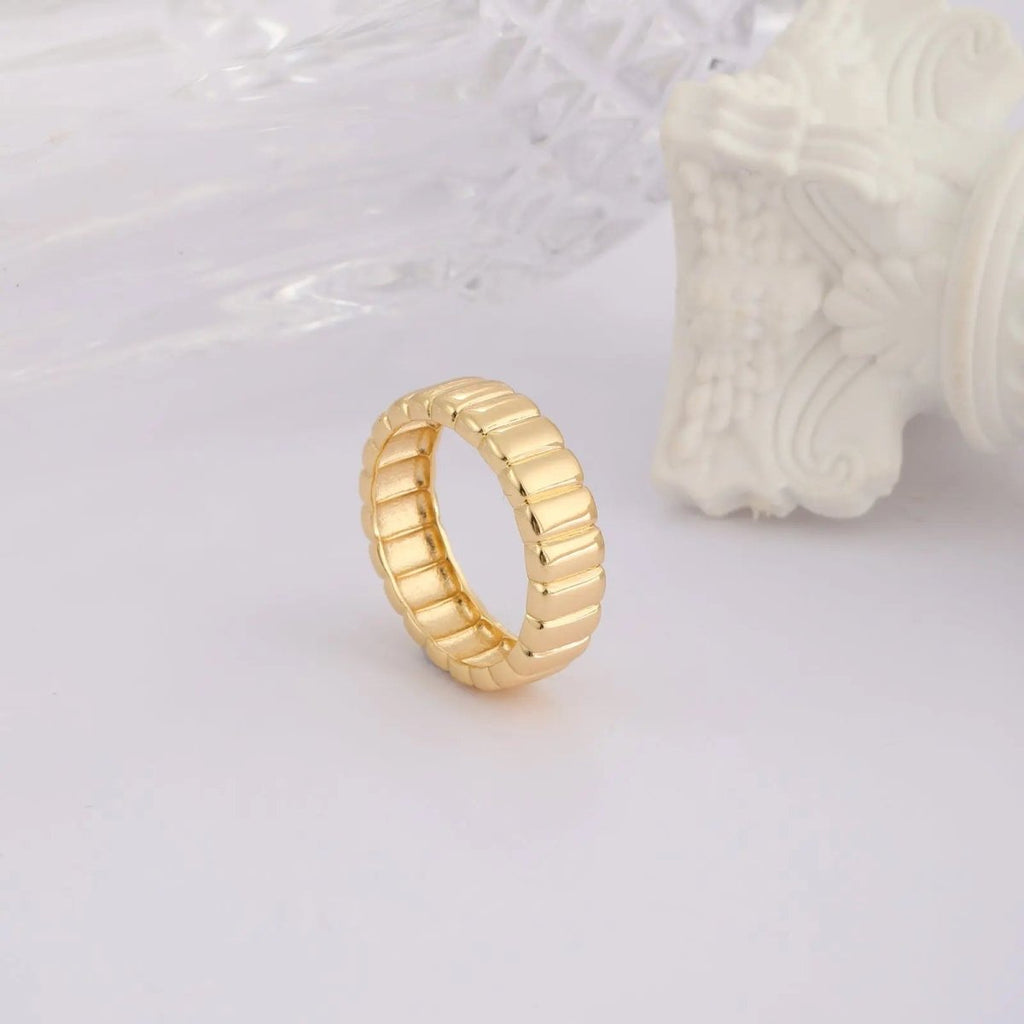 Gosfry Gold Stripe Rings Size 6 - 9 - GOSFRY